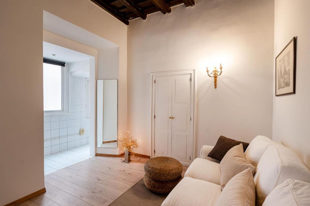 Prince'S Suite - Budget Rooms & Apt Piazza Del Popolo Apartamento